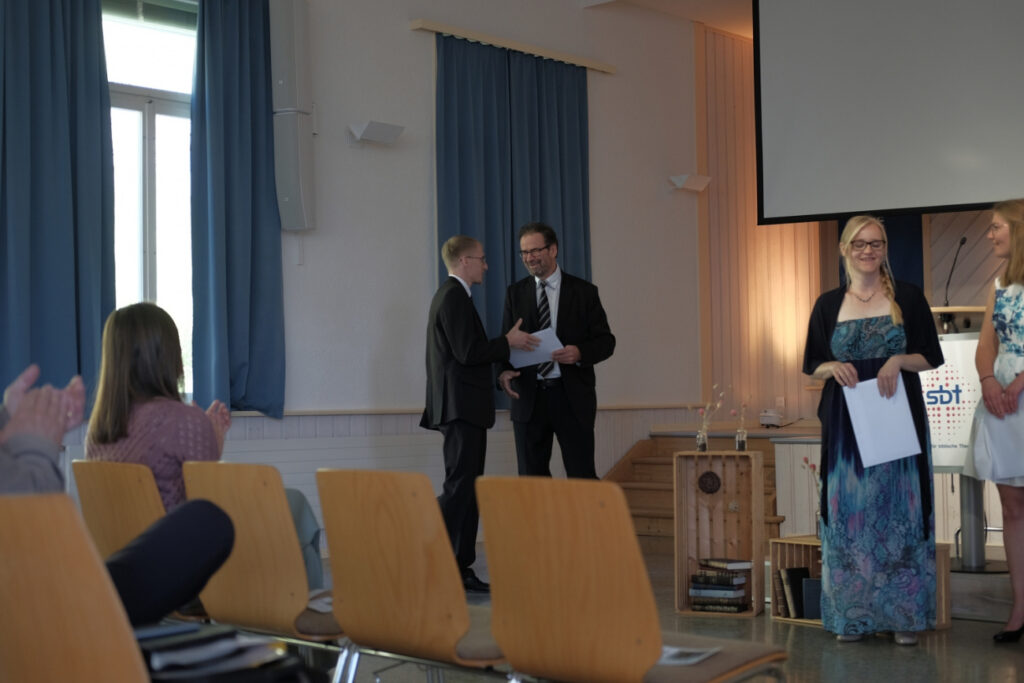 Sonntags-Gottesdienst